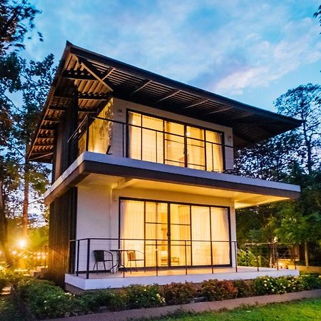 The River Resort Champasak Esterno foto