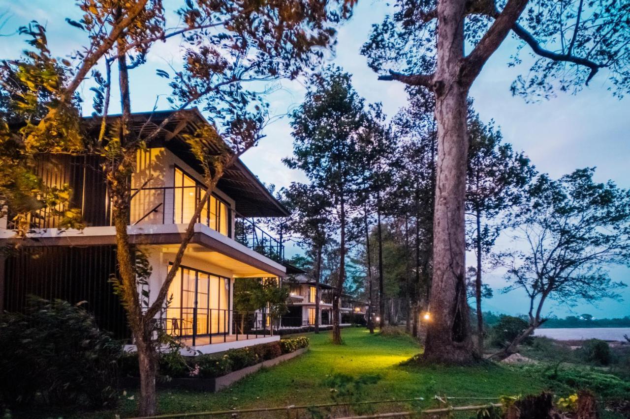 The River Resort Champasak Esterno foto